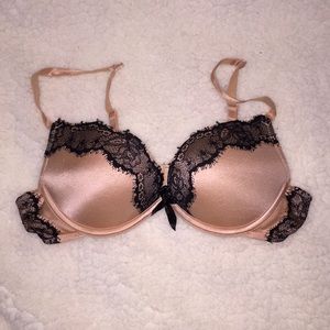 Super sexy lace bra😍